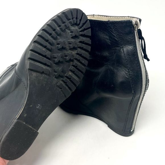 MINIMARKET Black Leather Zipper Wedge Boots Size 38/7-7.5 US. - Picture 8 of 8